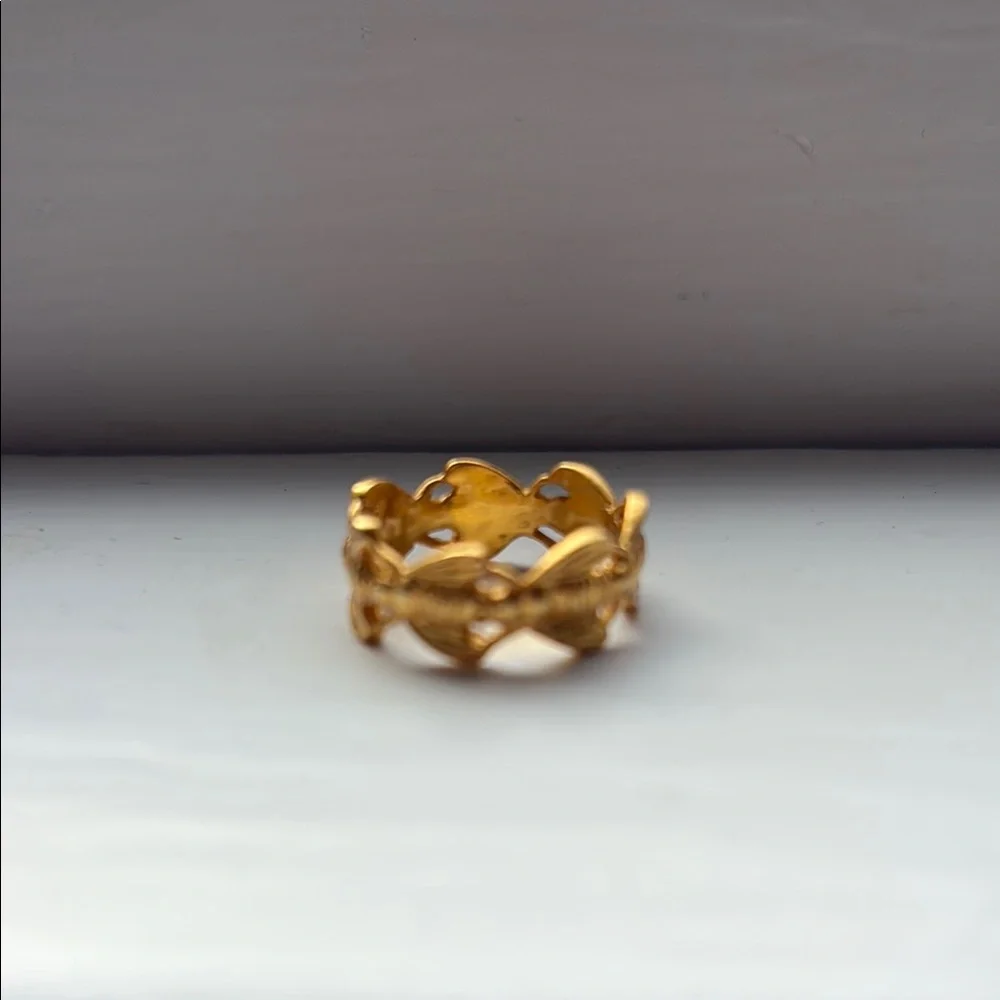 Julie Vos Elegant Gold plated honeybee ring size 6. Rare!! - Picture 3 of 5